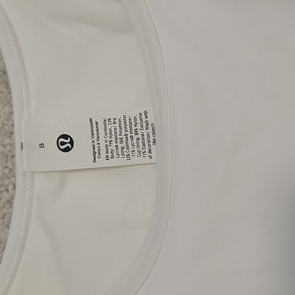 Lululemon cropped tank - Picture 3 of 3